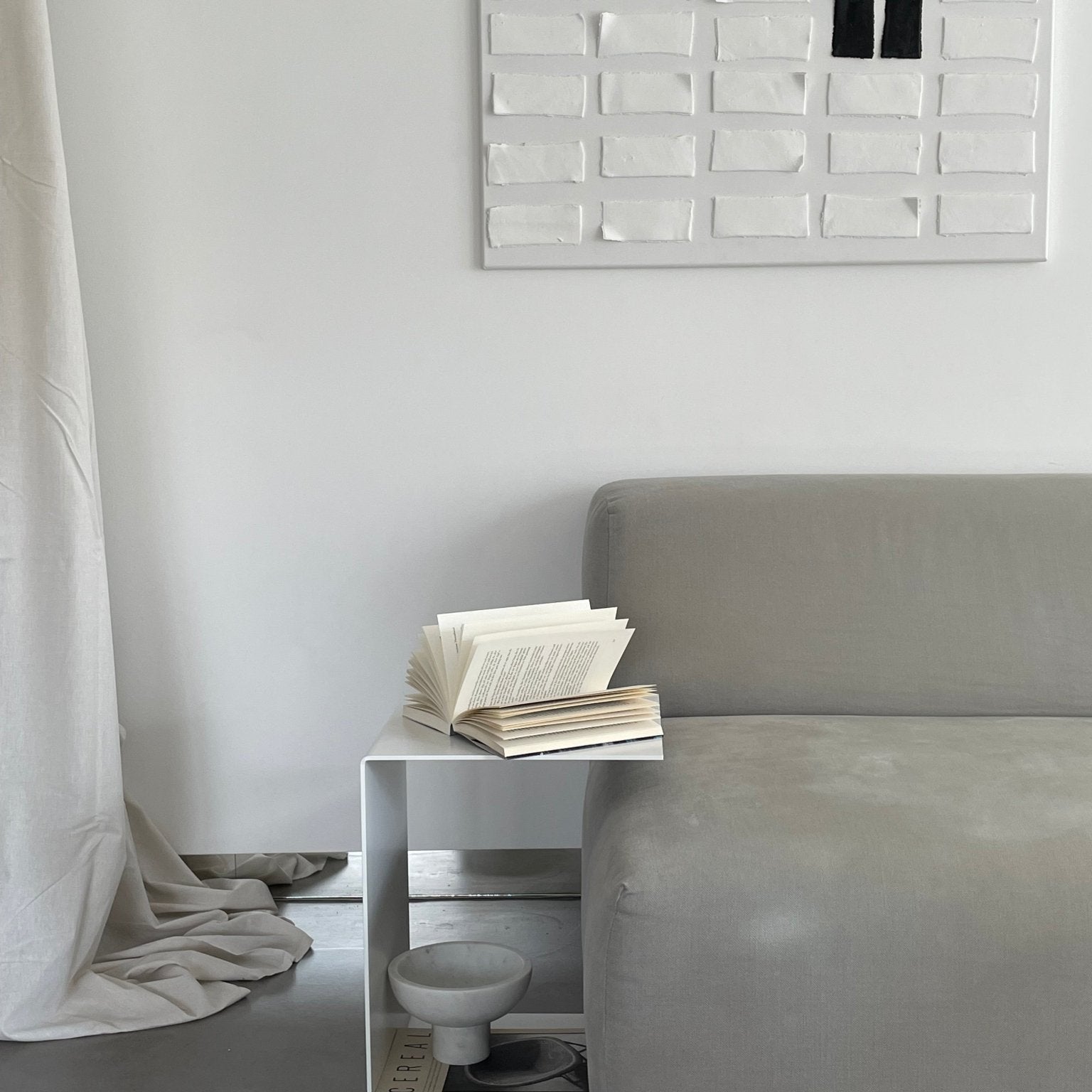 3 Tipps für die Nutzung eines Beistelltisches aus Metall – Minimalismus trifft Funktionalität - MO INTERIORS