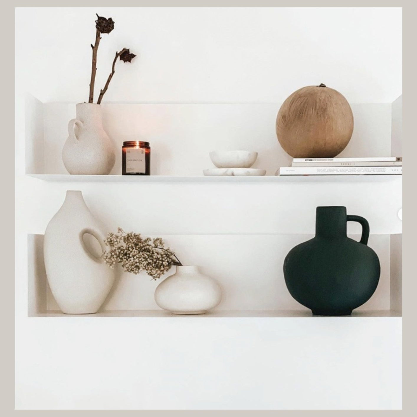 6 Fehler, die du beim Dekorieren deines Wandregals vermeiden solltest - MO INTERIORS