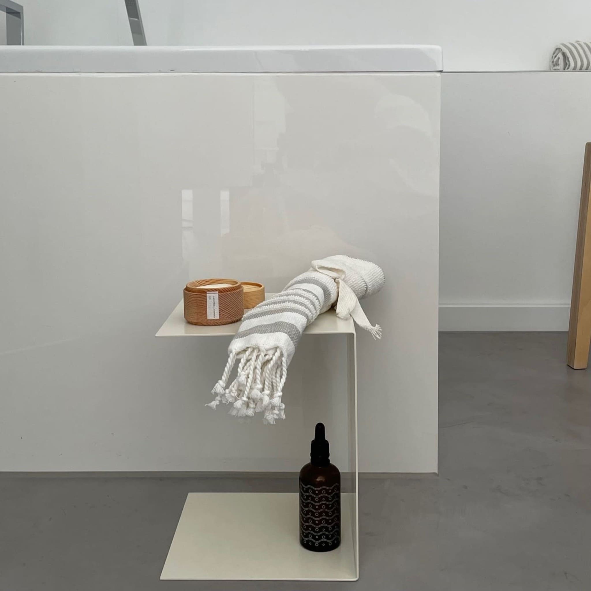 Mini - Podest | Multifunktionaler Beistelltisch Mini C - Beistelltische HSI - MBT - cremeweiß