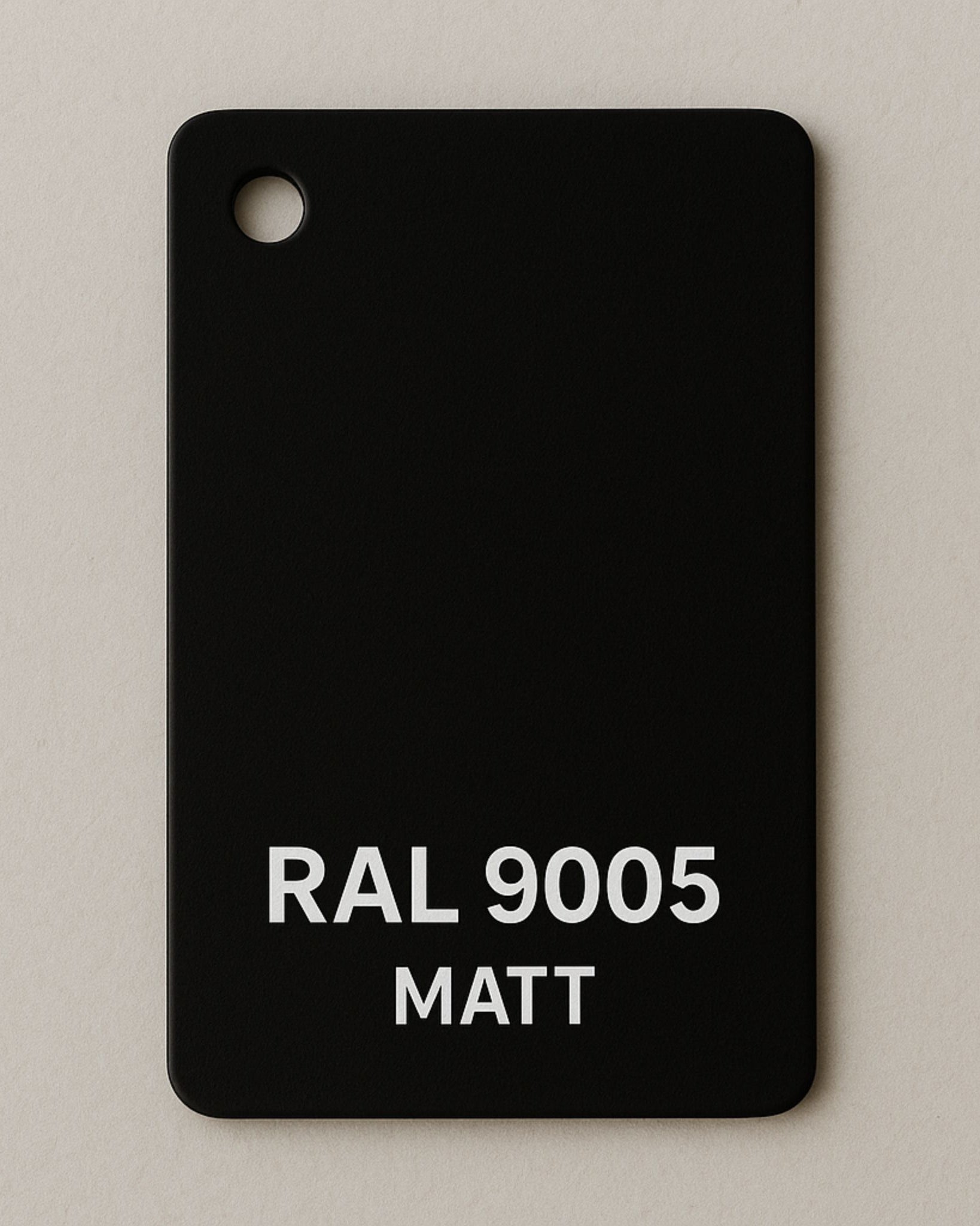 Farbmusterplatte in RAL 9005 Schwarz matt für Designmöbel und Sonderanfertigungen von MO INTERIORS