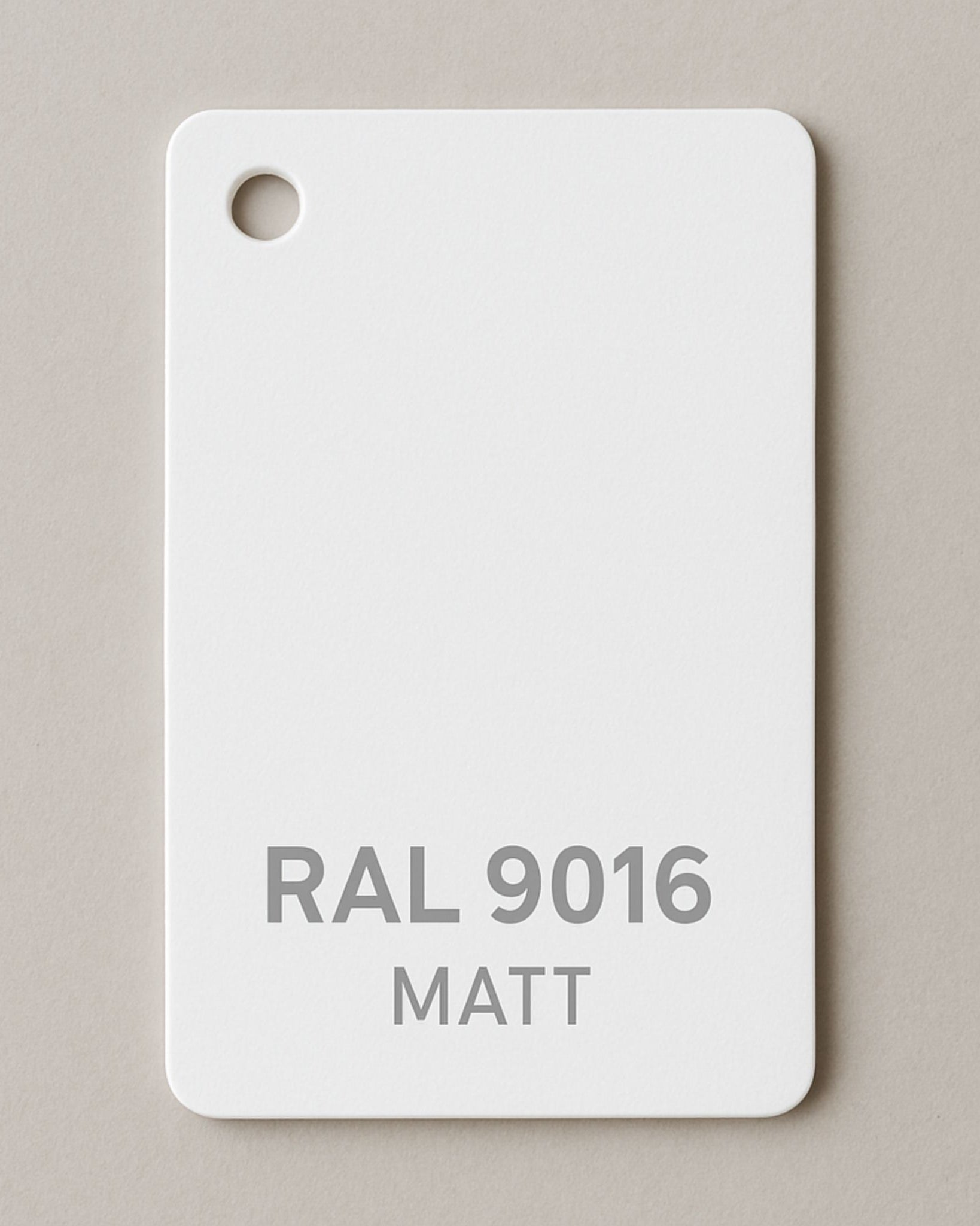 Farbmusterplatte in RAL 9016 Weiss matt für Designmöbel und Sonderanfertigungen von MO INTERIORS