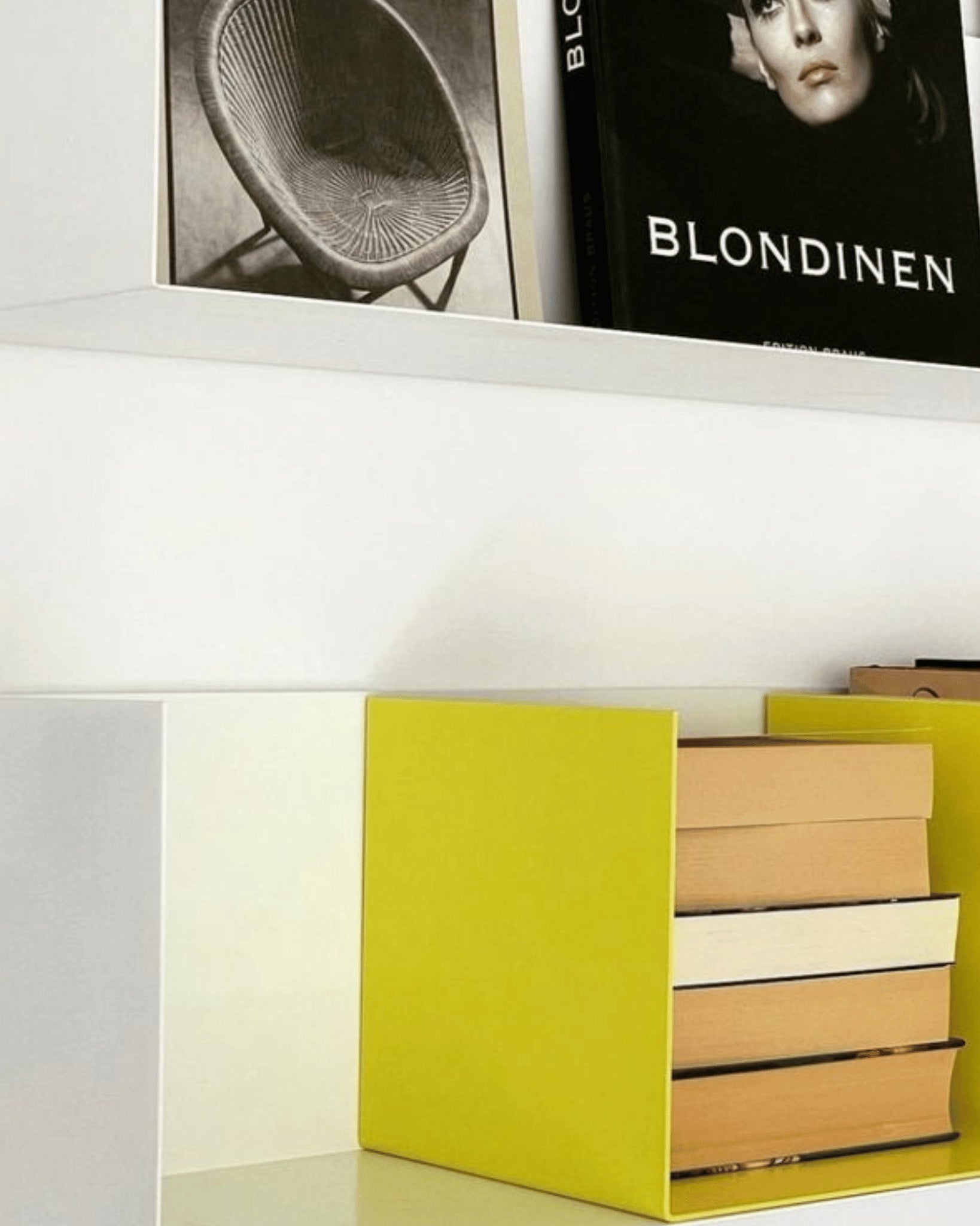 Set 1 Regal + 1 Buchstütze - Bücherregale & Bücherschränke