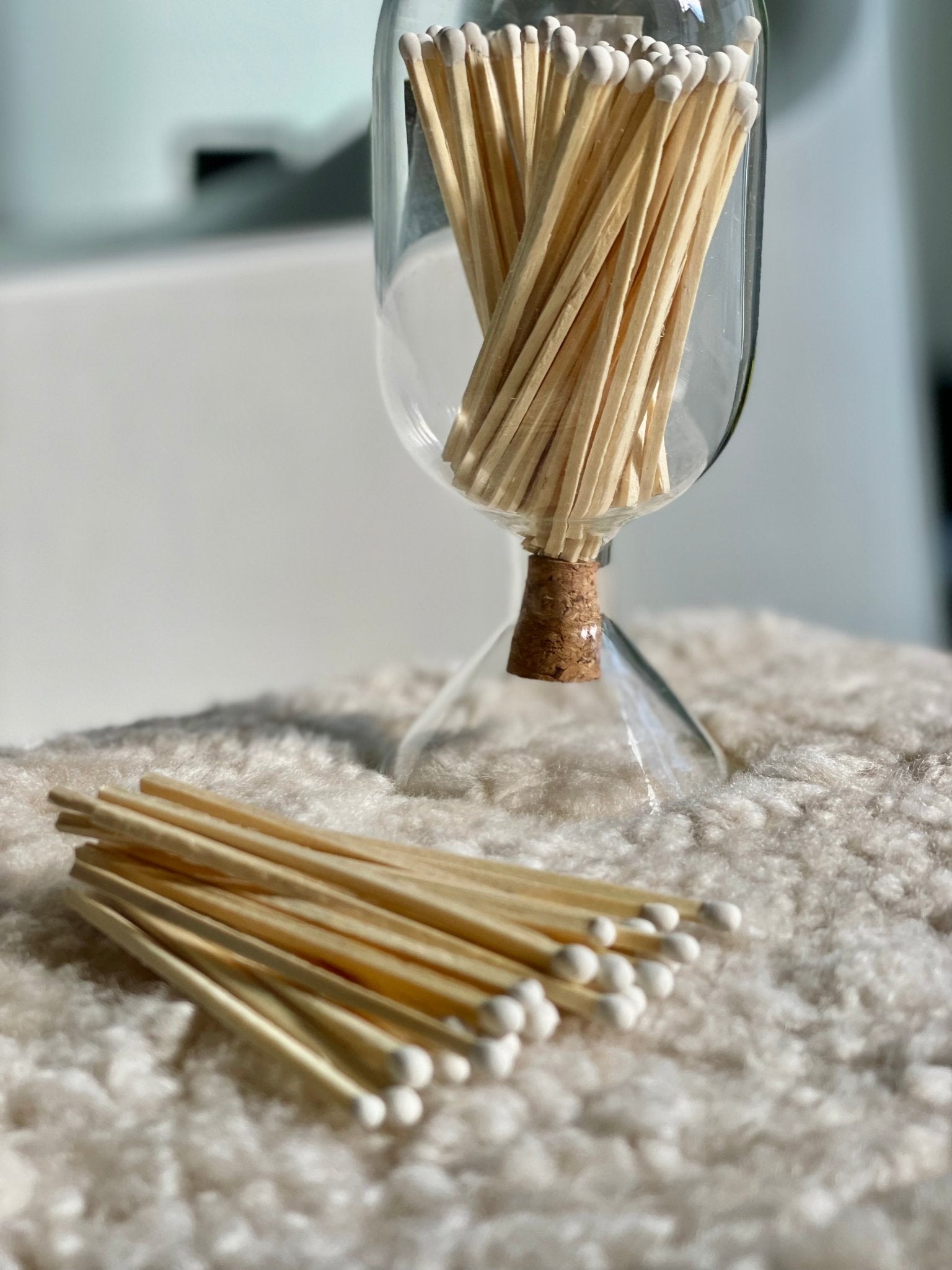 Die Magie der Streichhölzer im Interior Design: Vom Alltag bis Weihnachten - MO INTERIORS