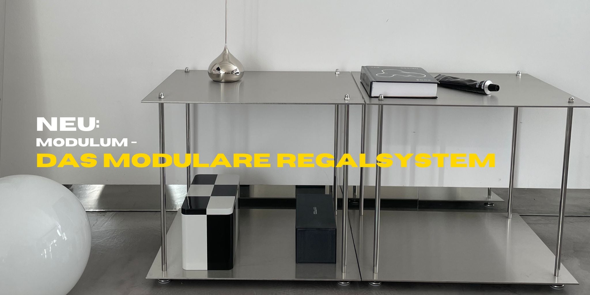 Modulares Regalsystem aus Edelstahl als Lowboard mit modernem Design